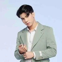 เหนือ (มือขวา/เพื่อนพระเอก)