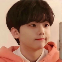 มิ้นต์//เพื่อนนายเอก