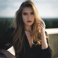 fl2 Sophia White