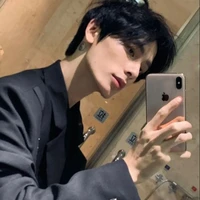 คิน(พี่ชายคิว)