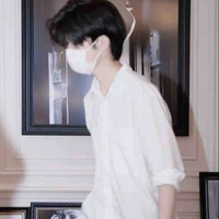 เพลิง🔥(พระเอก)