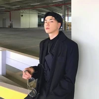 เธรส(พ่อนายเอก)