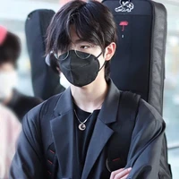 คลาส (รุ่นพี่)