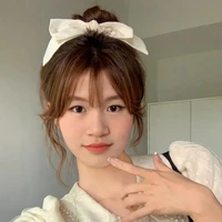 คริสต์(เจ้าของเรื่อง+เพื่อนนอ.)