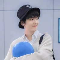 เบียร์🍺(นายเอก)