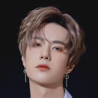 มิกซ์🌐(พระเอก)