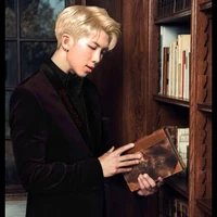 เคน(พี่นายเอก)