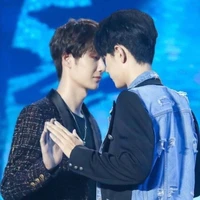แอด💚❤️