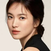 Ny. Audrey Charlotte ( Mmy )