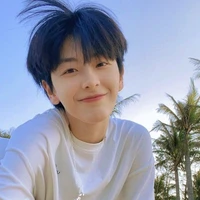 เดือน(เพื่อนนายเอก)