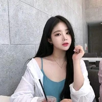 มีนา(เพื่อนนายเอก+สาววาย)