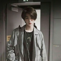 ทราย{เพื่อนพระเอก}
