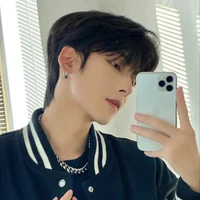 กรีน•ลูกน้องซิลเวอร์