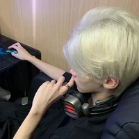 ซิก🍷(พระเอก+ประธาน👑)