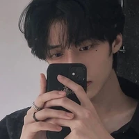 มิกซ์(เพื่อน​พระเอก)​