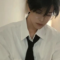 อันเทอร์(พระเอก)