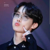 Min Hoseok (mc papa)