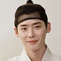 Lee Jong-suk (Jin Lady)