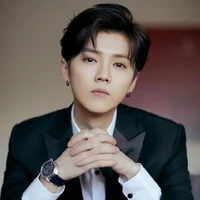 เทา(พี่ชายคนรอง)