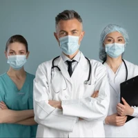 doctores/ médicos