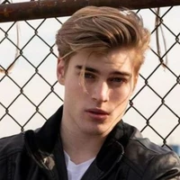 GIAN ZUIR