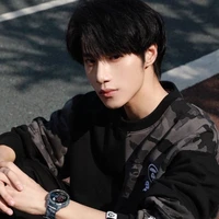 อาม[พ่อนายเอก]😶