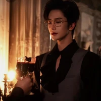 คุณชาย(พระเอก)
