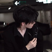 ภาคิน😏👑