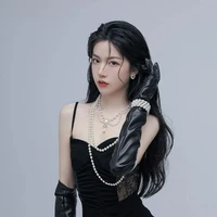 มุก(เพื่อนนางเอก)