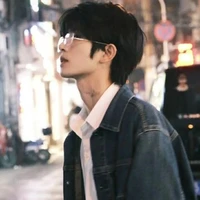 วิคเตอร์(เพื่อนพระเอก)