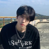 อดัม(เพื่อนพระเอก)