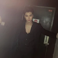 อรุณ​