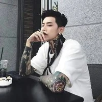 ภัทร//พระเอก+แฝดพี่//