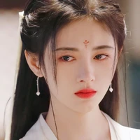 เหว่ยปอ(แม่พระเอก)👿🥀