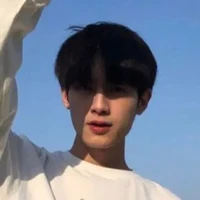 🦋นนท์(เพื่อนพอ.)