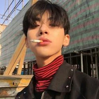 ภัทร//พระเอก