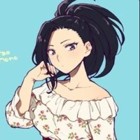 Momo yaoyorozu