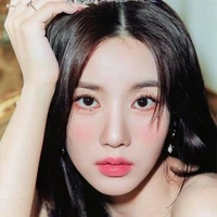 โซดา(หญิงเล็ก)