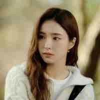 ลินลดา(เเม่นางเอก)