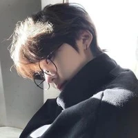 ซิม(เพื่อนพระเอก)