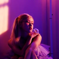 Rose alvaro