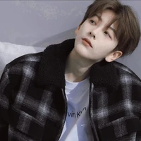 ธันวา[เพื่อนพระเอก]