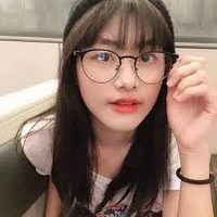 พิม(เด็กเนิร์ด)