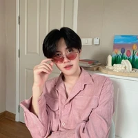 พร้อม(เพื่อนนายเอก)