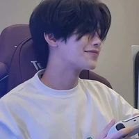 ออกัส เพื่อนไนท์🤟