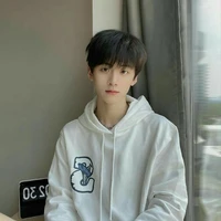 โอม/เพื่อนพระเอก