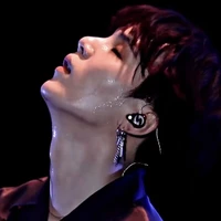 ☬ธิวา🔞†(ตระกูลฉัตร์ธนพลังกร)