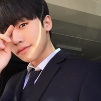 บอล เพื่อนพระเอก