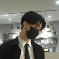 ต้นหน พ่อพระเอก
