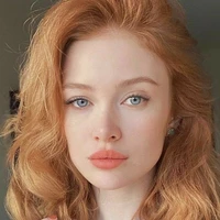 Raíssa(Ruiva)